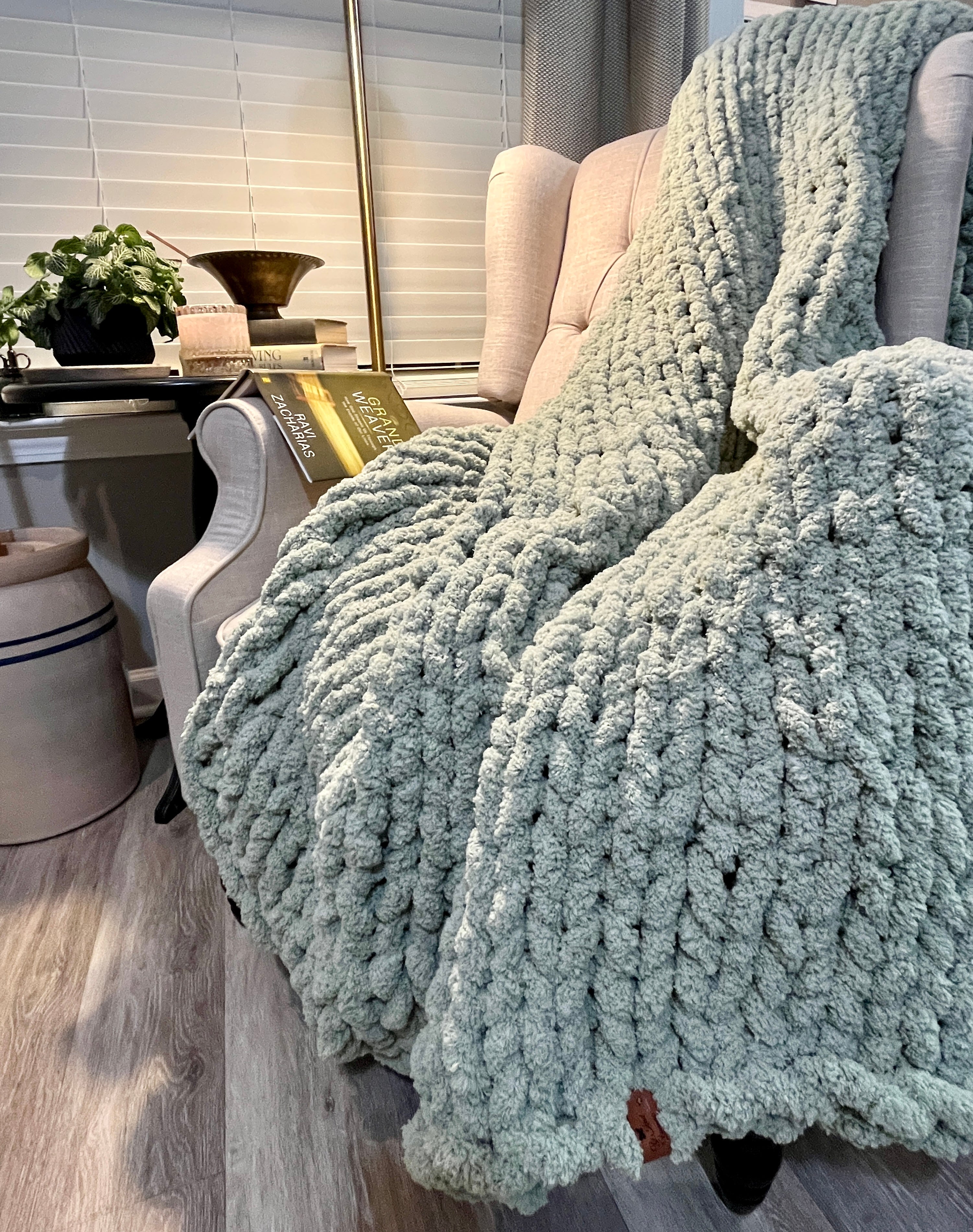 Super Chunky Finger Knit Blanket – Handcrafted by Y Knot Yarnery